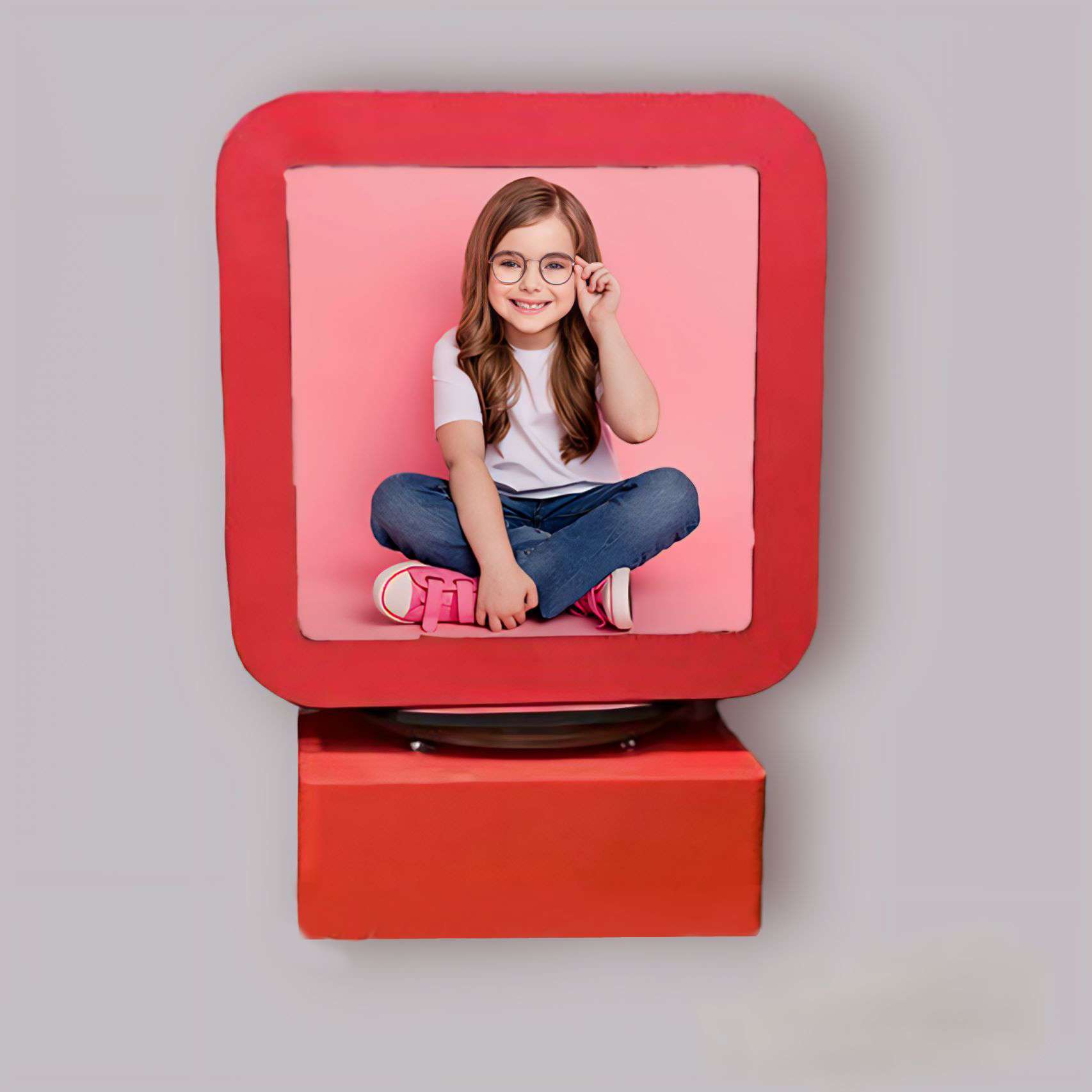 LED Rotating Photo Lamp Red Square – Personalized 360° Photo Frame Light