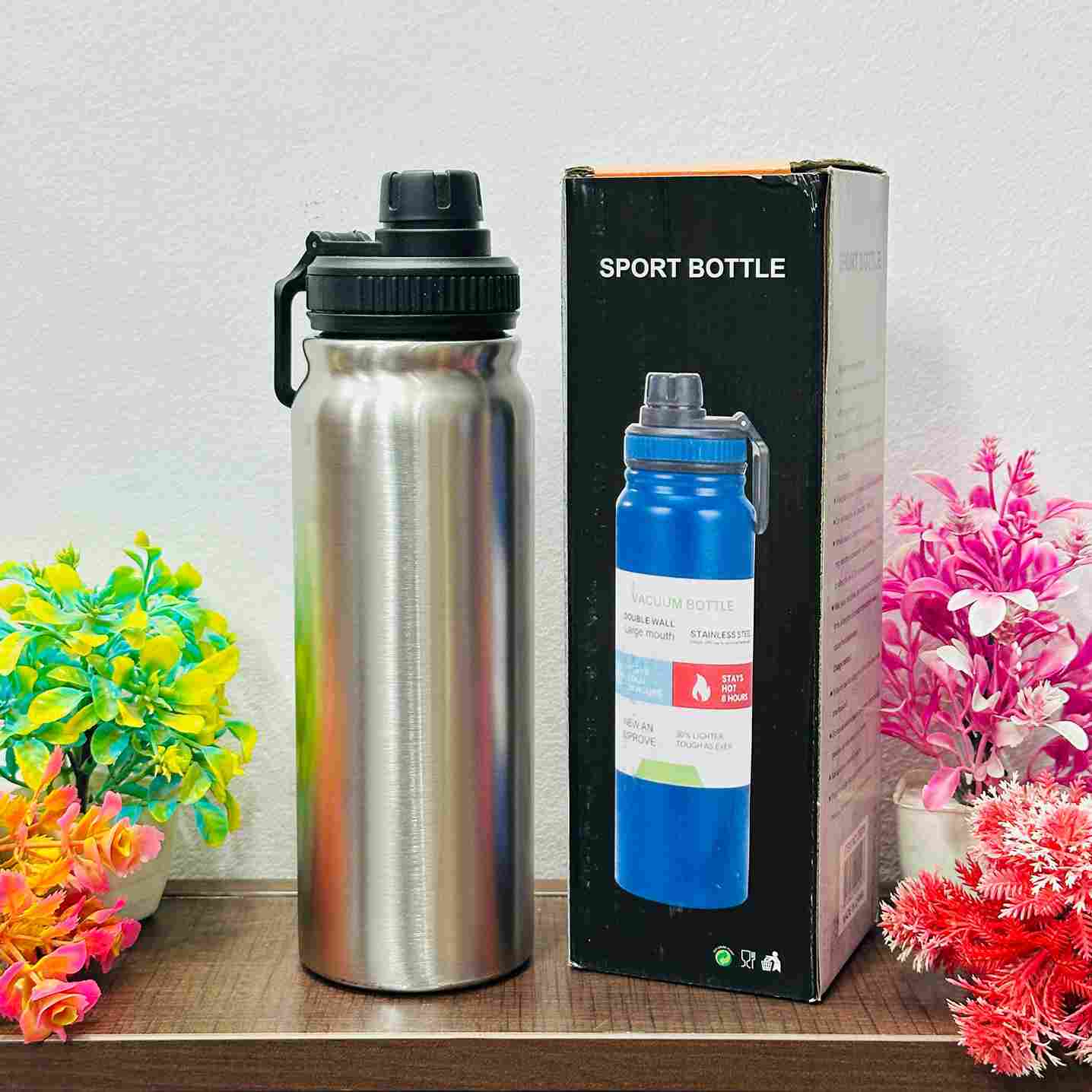 800ml Insulated Stainless Steel Bottle with Glossy Finish & Grab Handle