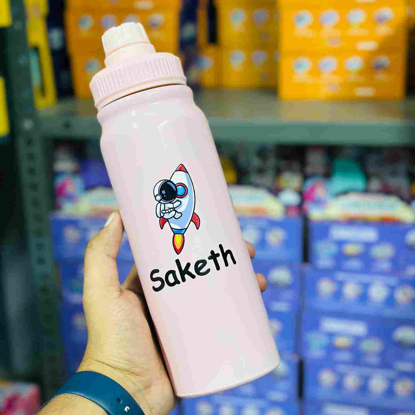 800ml Insulated Stainless Steel Bottle with Glossy Finish & Grab Handle