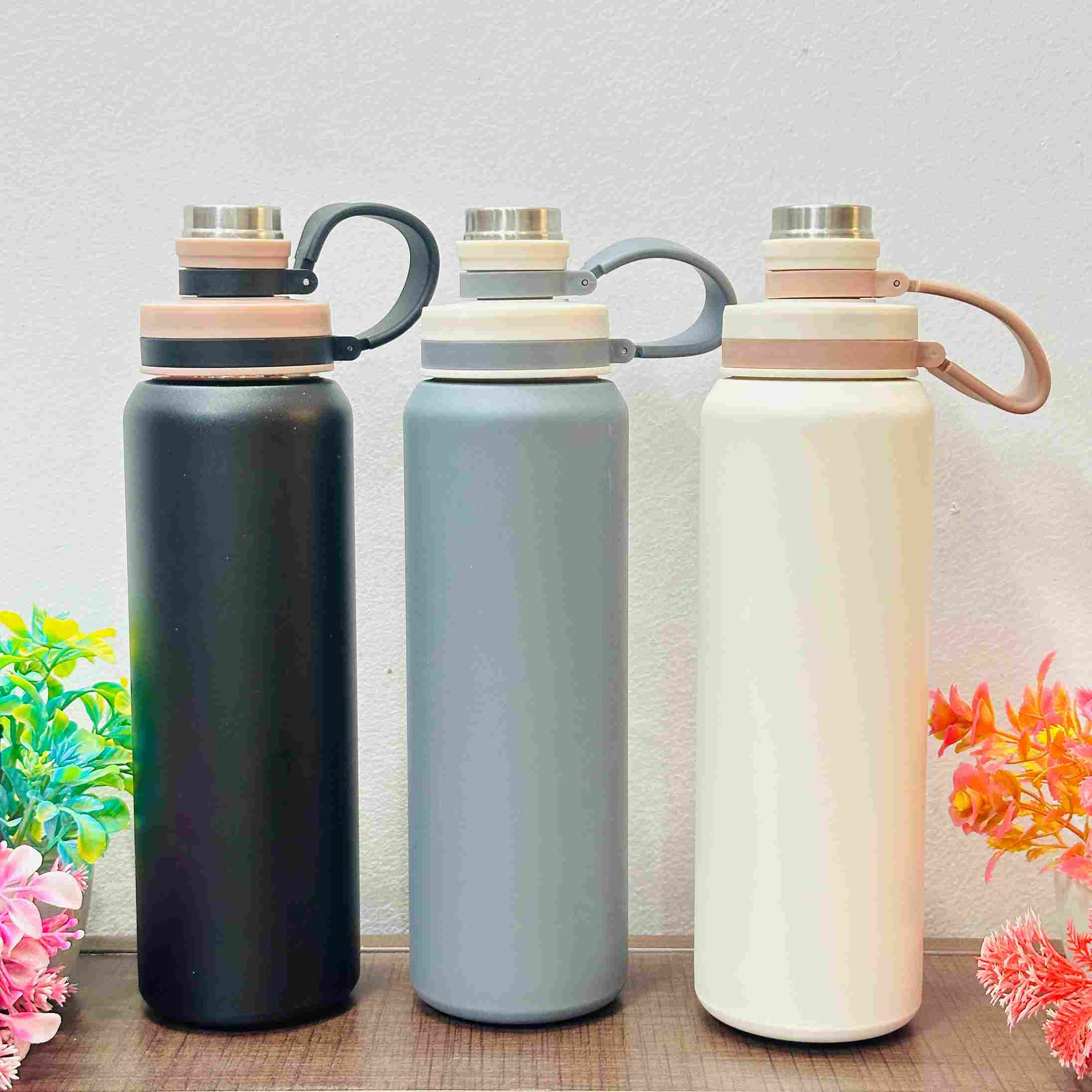 800ml Stainless Steel Vacuum Bottle – Dual Drinking Option, Matte Finish & Grab Strap