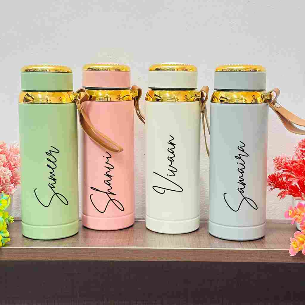 800ml Insulated Stainless Steel Bottle with Strainer, Wide Mouth & Rubber Handle – Matte Finish