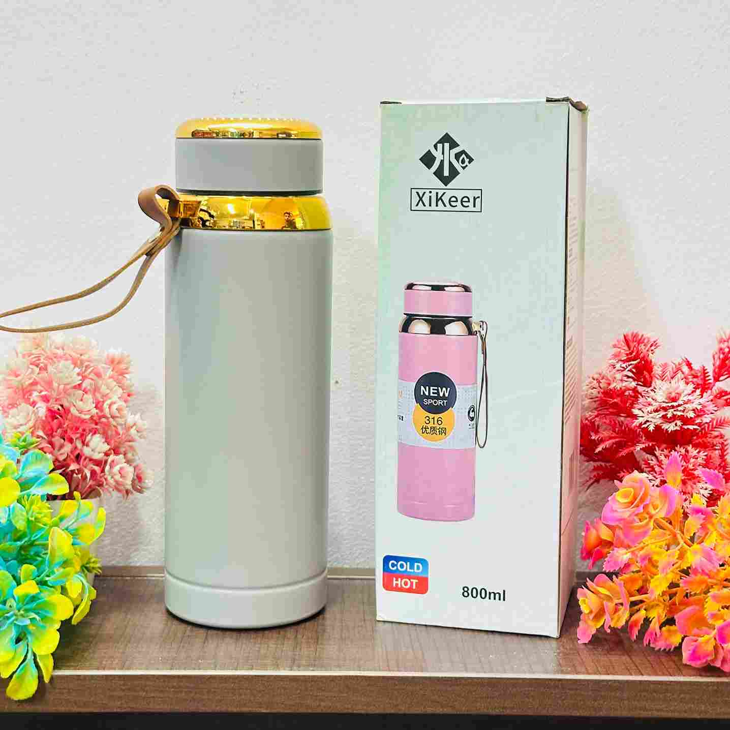 800ml Insulated Stainless Steel Bottle with Strainer, Wide Mouth & Rubber Handle – Matte Finish